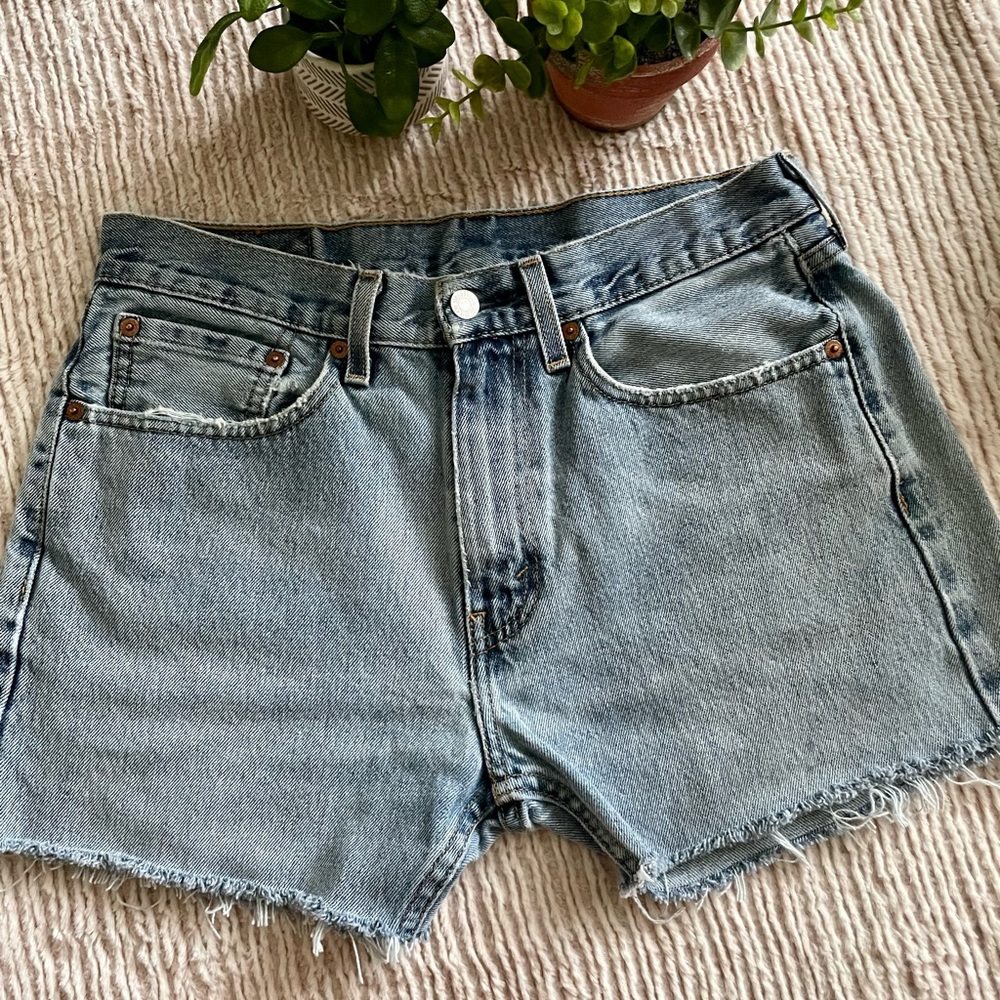 Vintage Levi’s cutoff shorts
